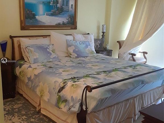 5th image of 17720 N Bay Rd APT 1101