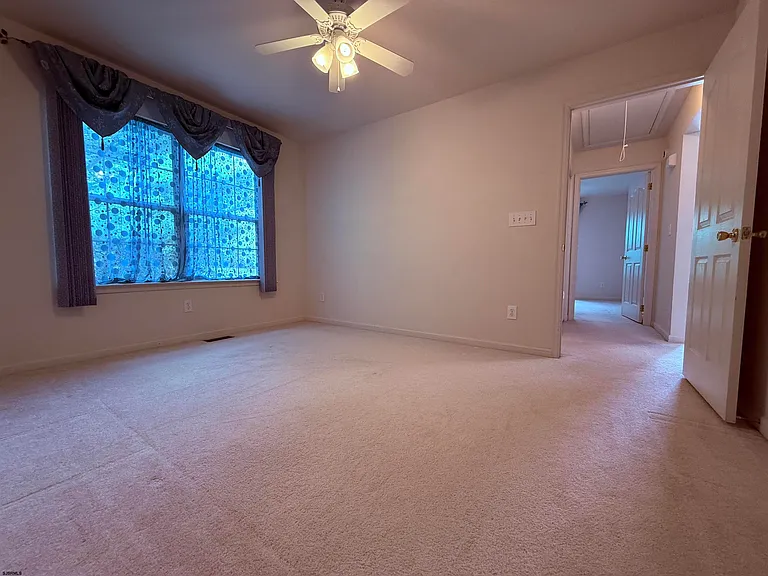 2 Club House Ln — Photo 19