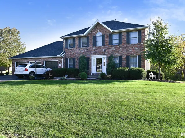 5632 S Matt Cody Ct, Peoria, IL 61607
