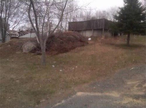 2nd image of 33 Cherry St
