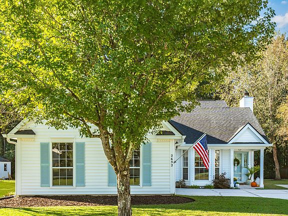 3rd image of 2652 Palmetto Hall Blvd