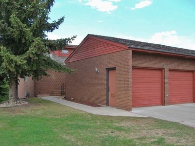 1247 15th Ave SW, Minot, ND, 58701