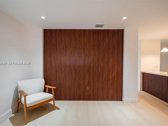 5th image of 1550 S Greenway Dr #0