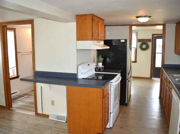 1717 Loftsgordon Ave, Madison, WI 53704