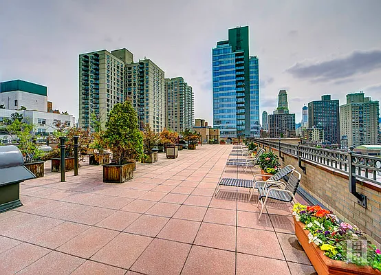 Sold by Halstead Real Estate | media 13