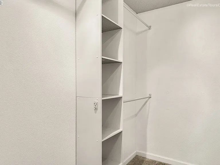 20583 SW Anna Ct — Photo 17