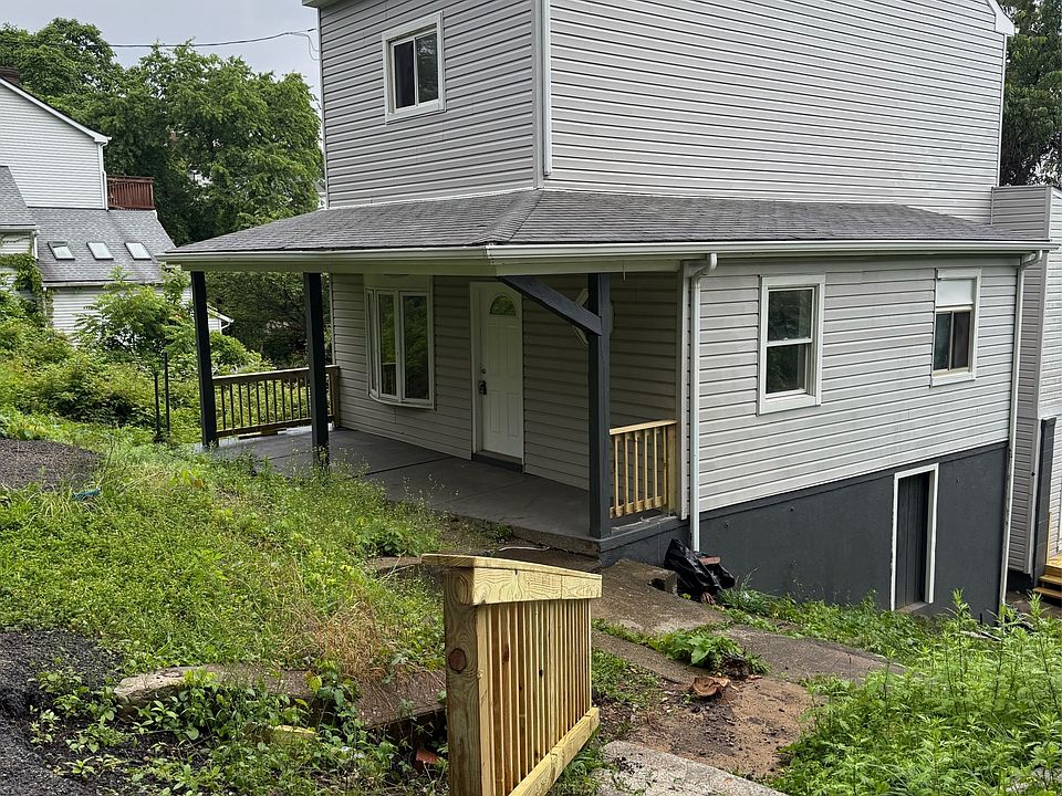 1st image of 2419 Eccles St #B