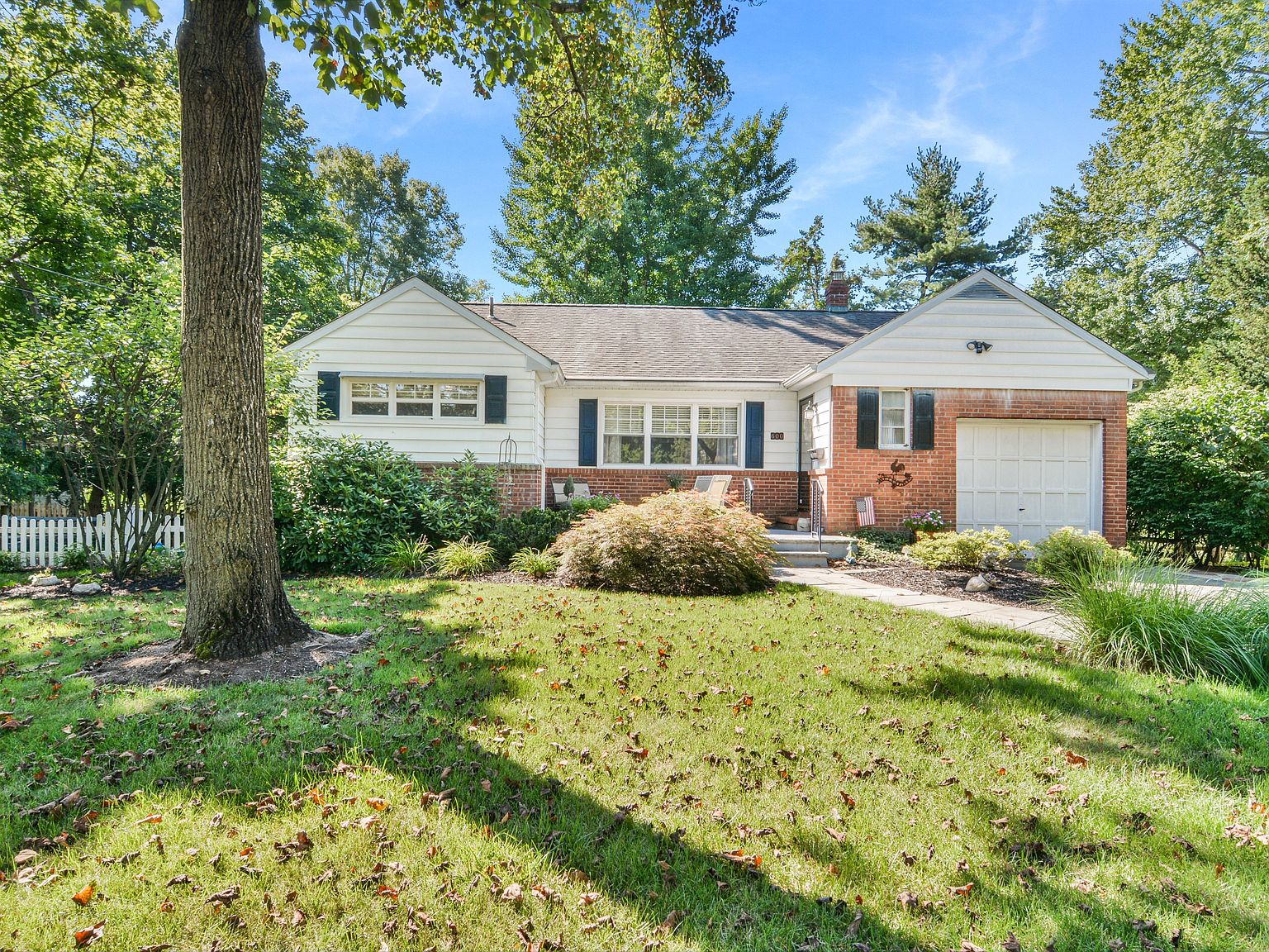 600 Rock Rd, Glen Rock, NJ 07452 | Zillow