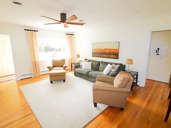 5th image of 4610 Grove Ave