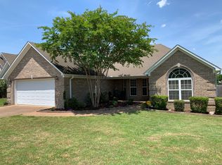 65 Wesley Dr, Jackson, TN 38305