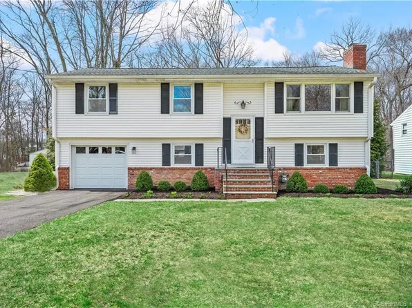 134 Prudence Drive, Stamford, CT 06907