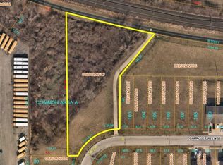 3301 Fox Valley Ln, Belleville, IL 62220