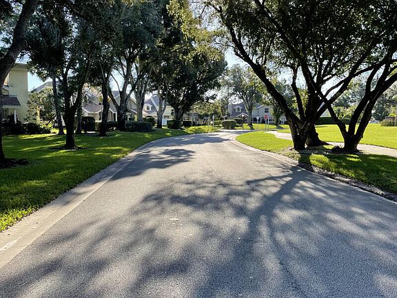 2nd image of 3561 SW Sunset Trace Circle