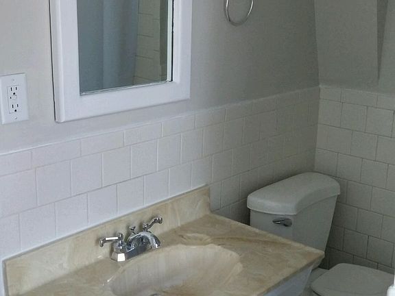 2nd image of 45-47 Williams Ave