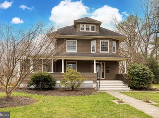 2405 Ken Oak Rd, Baltimore, MD 21209