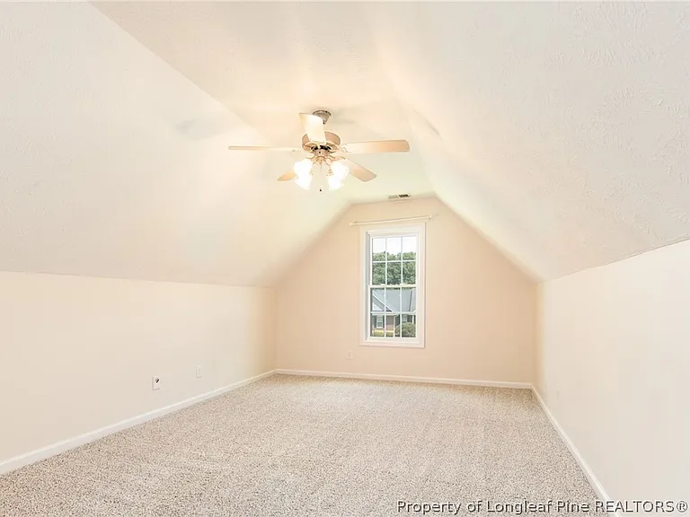 114 Terrier Way — Photo 19