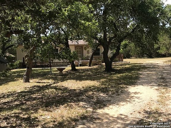 4th image of 1649 Hillside Oaks