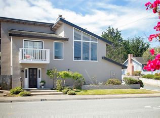 449 Laurel Ave, Pacific Grove, CA 93950