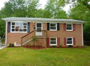 14821 Downey Ct, Woodbridge, VA 22193