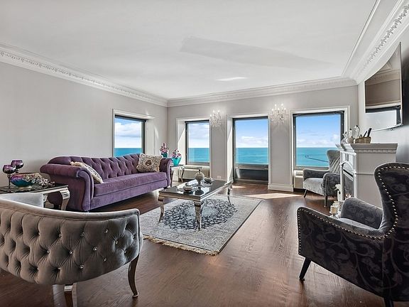 5th image of 1100 N Lake Shore Dr APT 21A