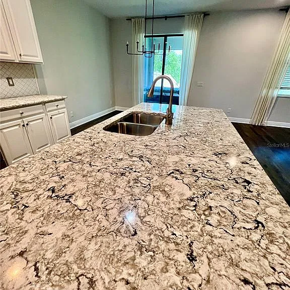 7942 Roma Dune Dr — Photo 10