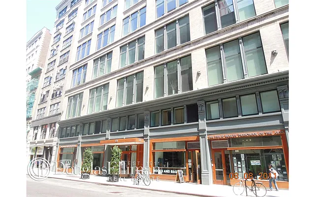 Rented by Douglas Elliman | media 27