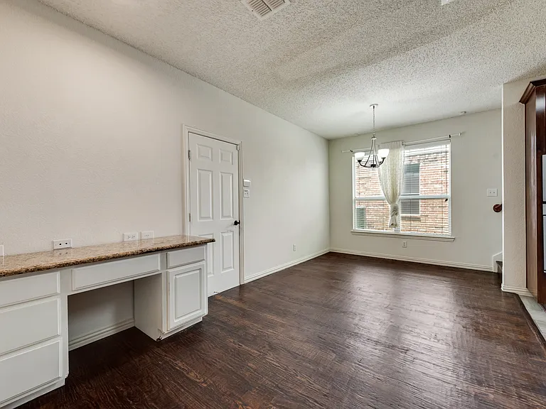 3532 Dripping Springs Dr — Photo 20