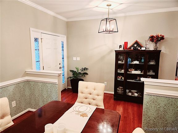 4th image of 8471 Woodrow Wilson Ln
