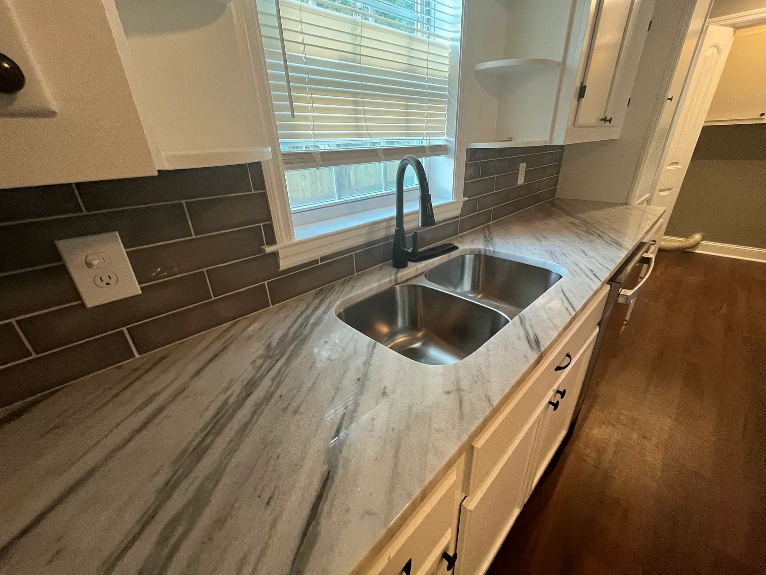 3 bed, 1141 sqft, $1,400 — Photo 4