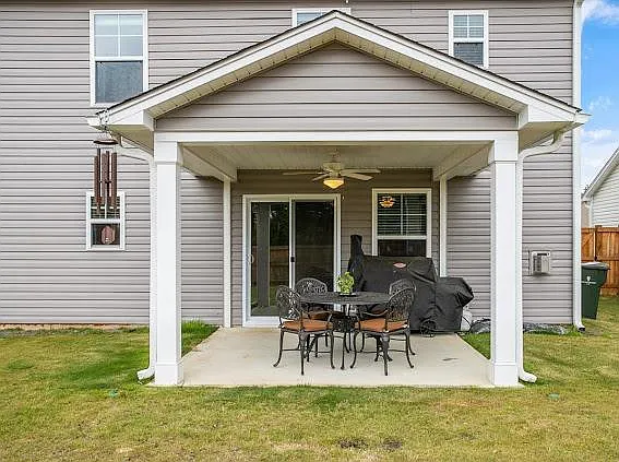 402 Chinchilla Dr — Photo 5