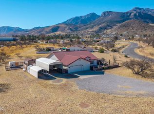 5689 S Mir Way, Hereford, AZ 85615