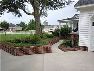3rd image of 103 Derricks Lndg