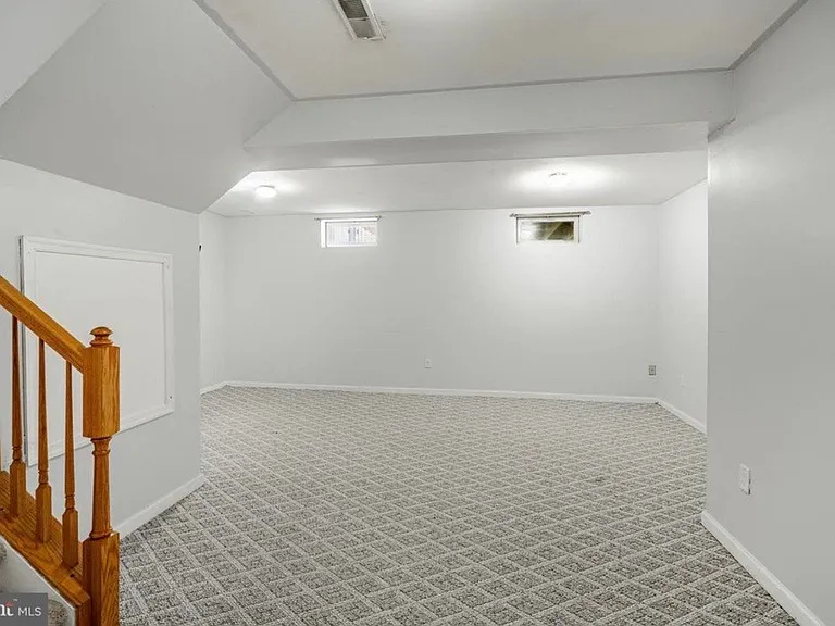 71 Alexis Dr — Photo 11