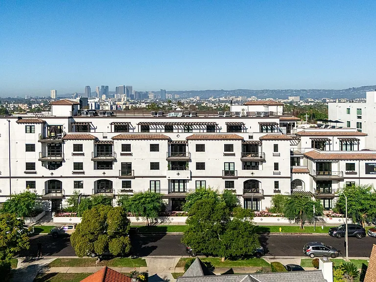 The Estelle: Elevated Amenities and Design ~ NOW OFFERING LIMITED-TIME LEASING SPECIALS! — Photo 36
