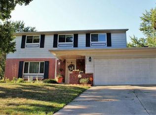 2690 Parlin Dr, Grove City, OH 43123