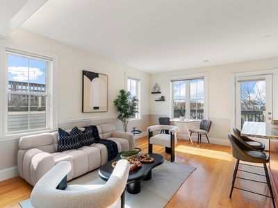 45 Gates St #3, South Boston, MA, 02127