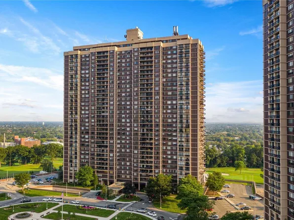 27110 Grand Central Parkway #22Y, Floral Park, NY 11005