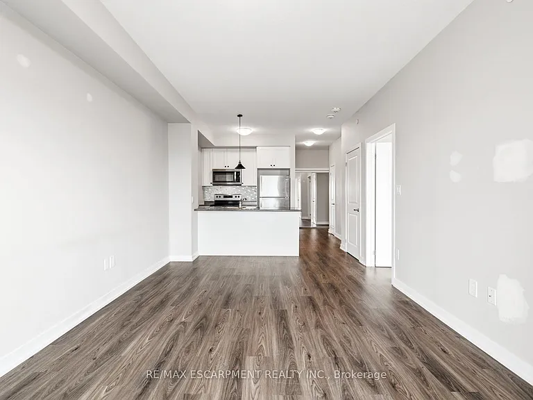 450 Dundas St E #1113 — Photo 26
