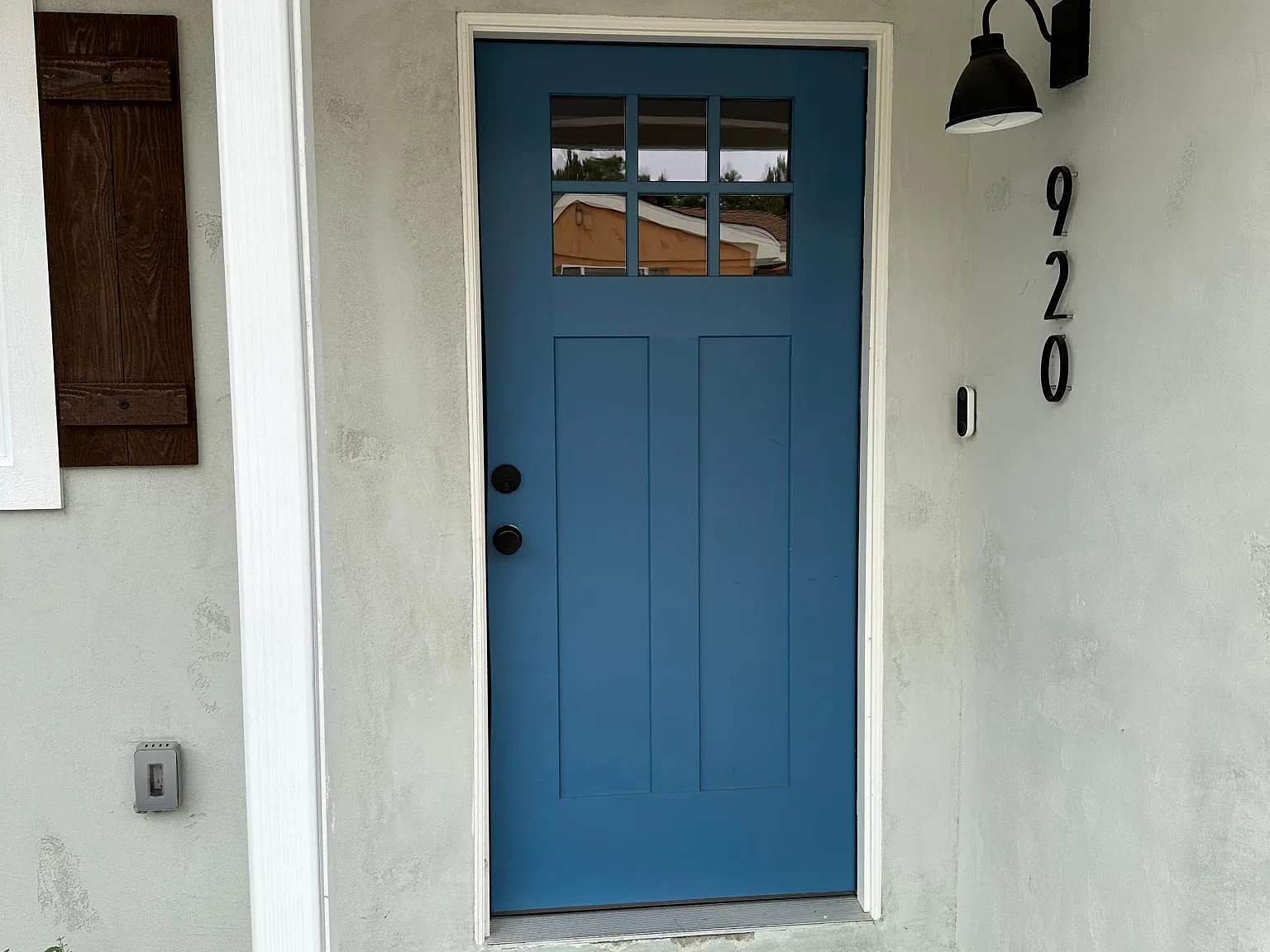 2 bed, 750 sqft, $3,600 — Photo 2
