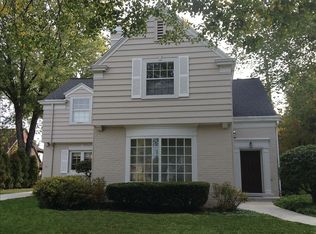 1832 N 81st St, Wauwatosa, WI 53213