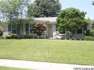 2210 Renown Dr, Jeffersontown, KY 40299