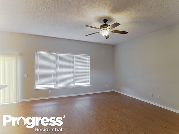 5th image of 912 Beckingham Dr