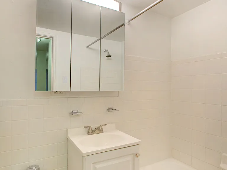 86 Grant — Photo 22