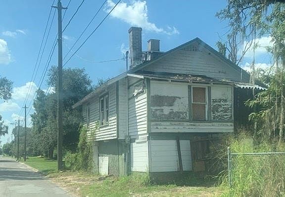 5th image of 703 N Lee Ave