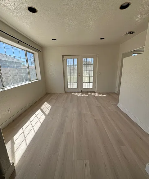 3226 E Bali Dr — Photo 5
