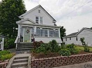 18 Osborne Rd, Albany, NY 12205