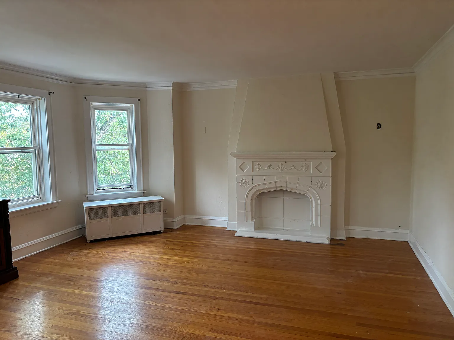 3 bed, 2100 sqft, $2,475 — Photo 4