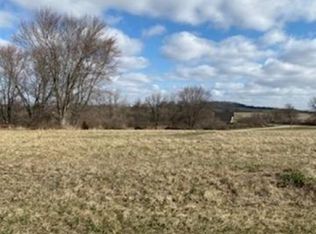 E Brandt Rd, Scales Mound, IL 61075