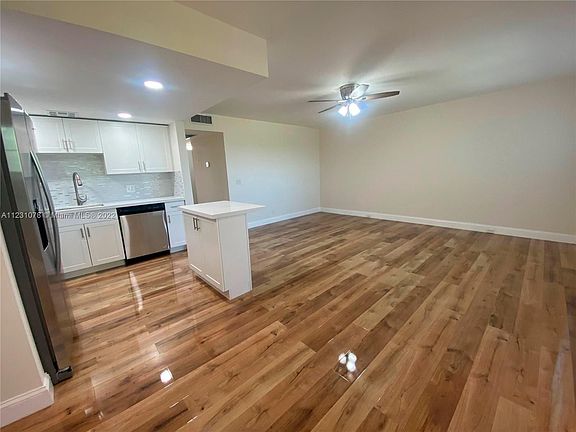 2nd image of 551 SW 135th Ave APT 406B