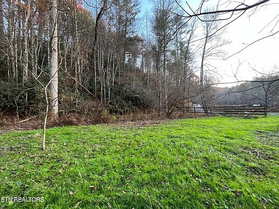 2nd image of 948 Hedge Maple Way